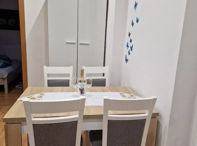 Апартаменты Przy Rynku Lewin Klodzki